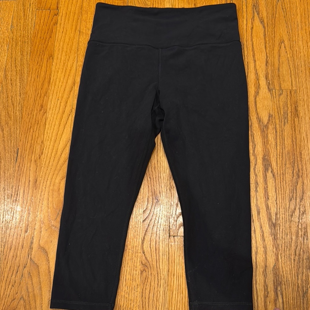 Athleta Black Capri Pants Wide Waistband Stretchy